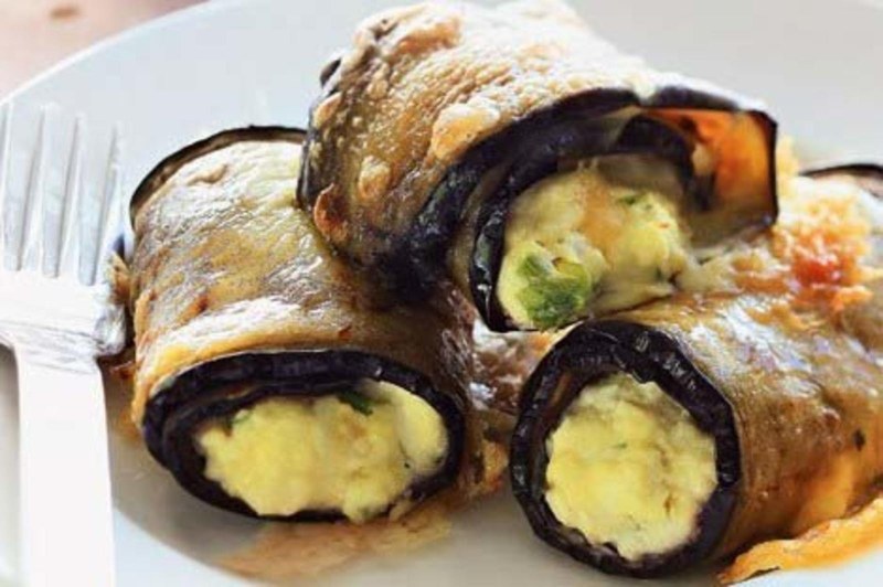 Баклажаны фаршированные грецкими орехами