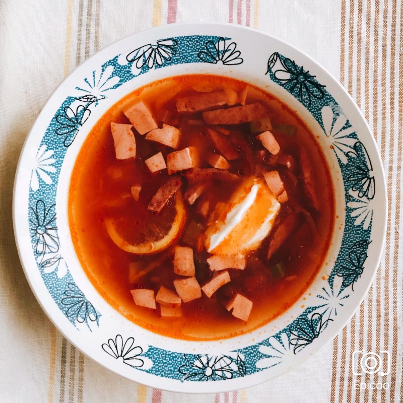 Солянка с оливками
