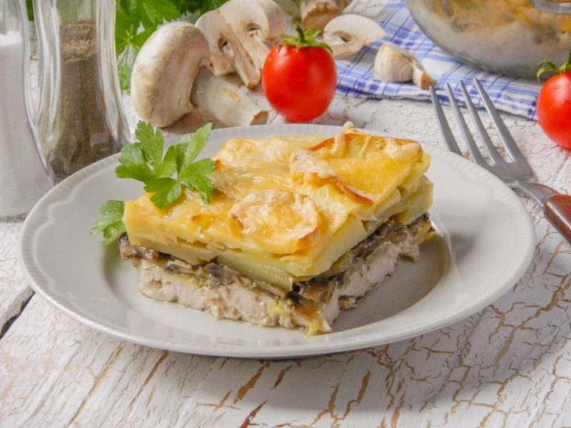 Картофельно грибной гратен