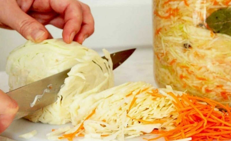 Шинкуем капусту для квашения