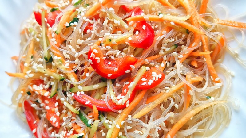 Корейские закуски и салаты