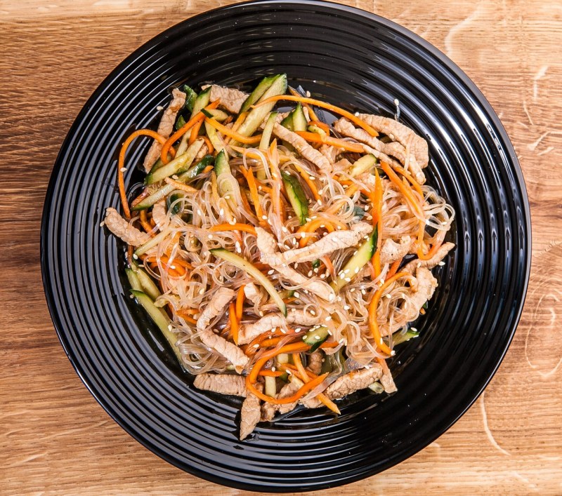 Фунчоза с корейской морковкой