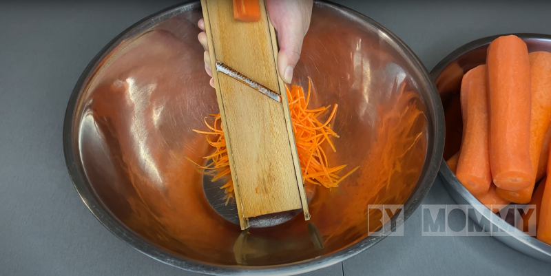 Морковь по-корейски с добавками