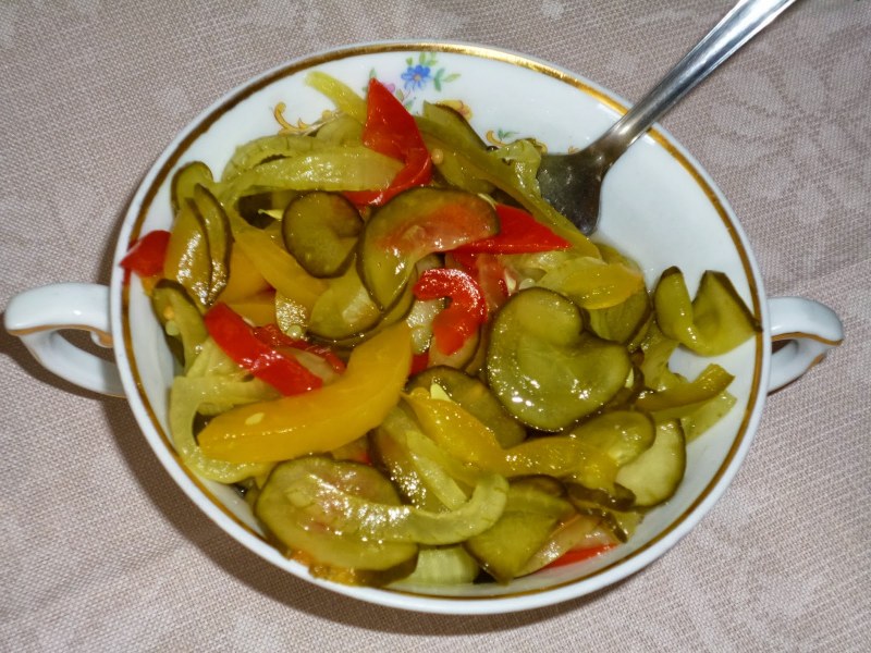 Огурцы маринованные шашлычные