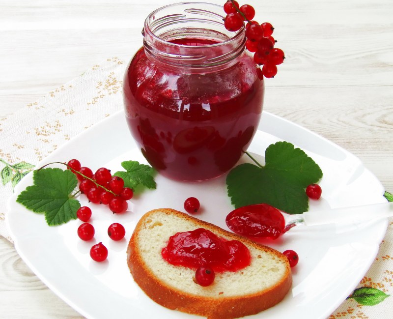 Смородиновое желе из красной смородины