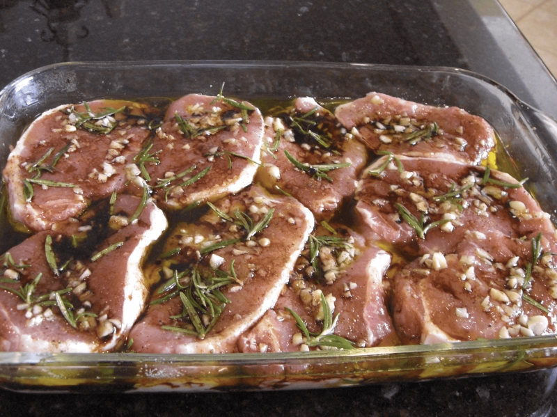 Мясо с розмарином