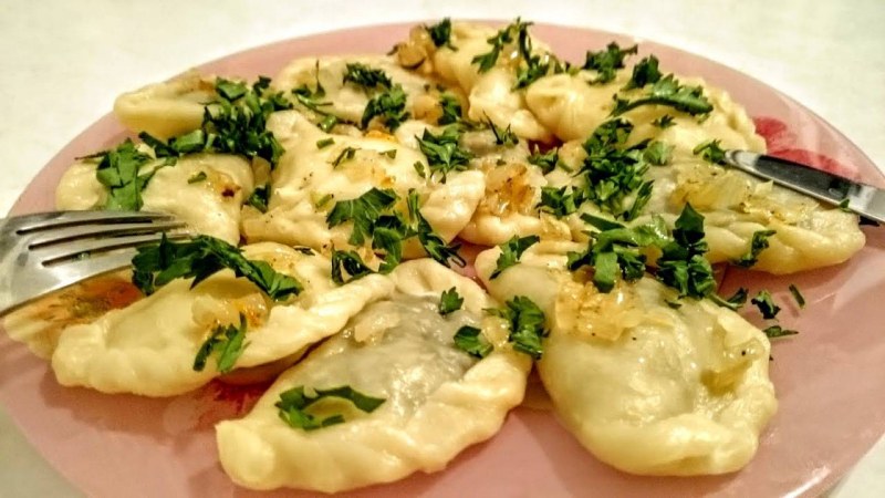 Гюрза пельмени