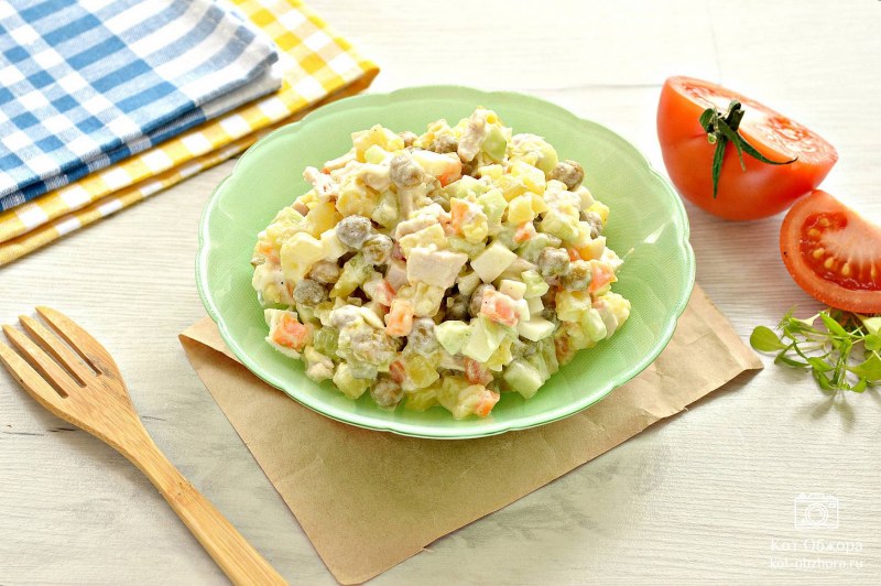 Салат столичный классический