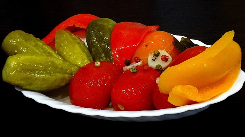 Перец стручковый Горький маринованный