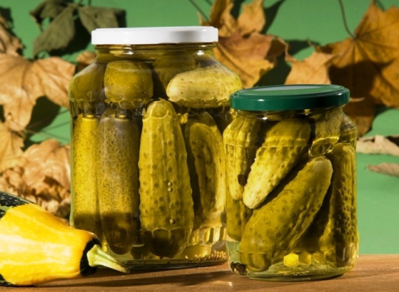 Огурцы маринованные