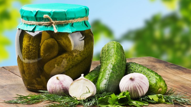Огурцы маринованные