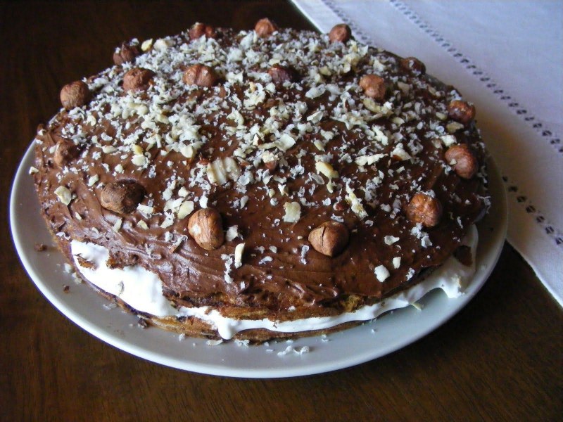 Торт из пряников без выпечки