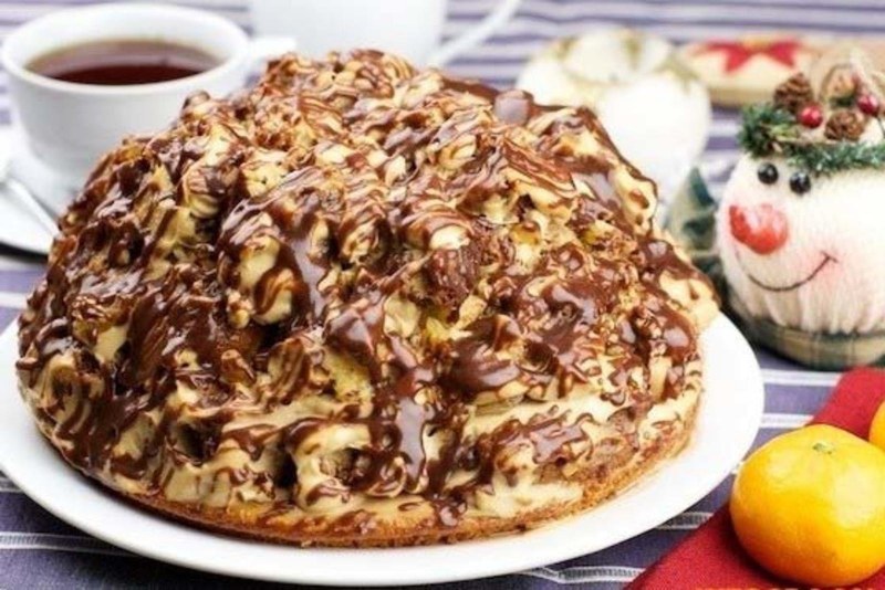 Торт с пряниками и бананами