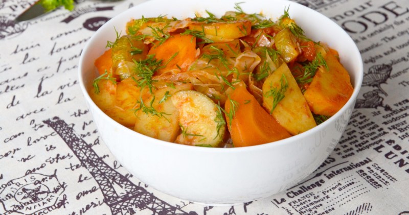 Рагу овощное с кабачками и картофелем
