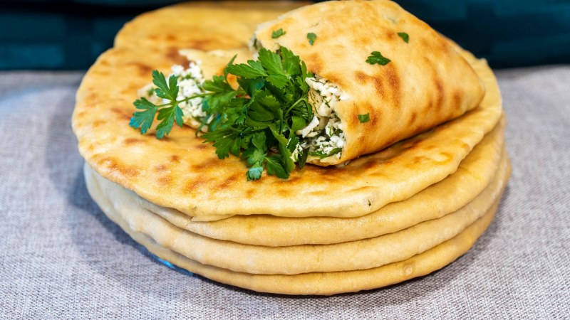 Ленивые хачапури (сырные лепешки)