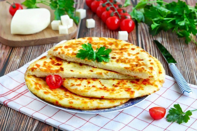 Ленивые хачапури (сырные лепешки)