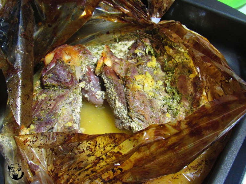 Маринованная баранья нога