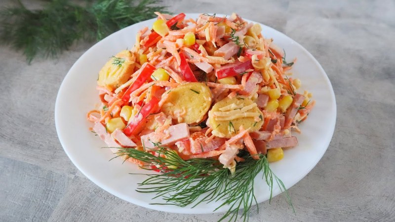 Салат из копчёной курицы с корейской морковкой и фасолью