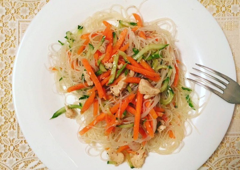 Фунчоза со стручковой фасолью
