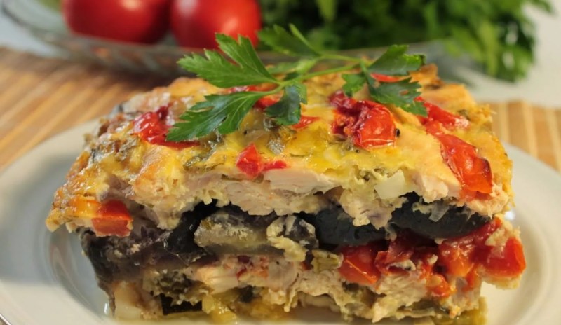 Куриная запеканка с баклажанами