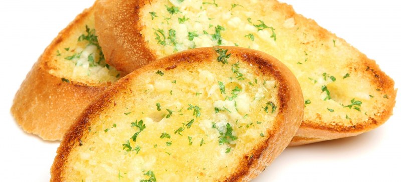 Гренки из белого хлеба с сыром