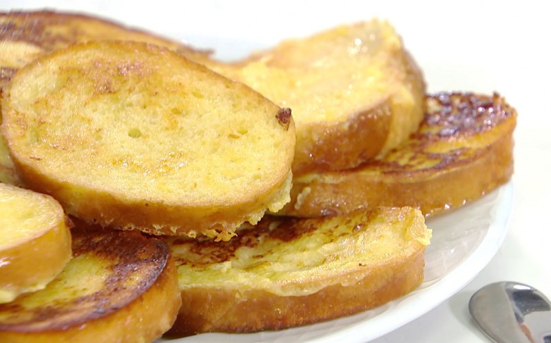 Гренки из батона с яйцом и молоком
