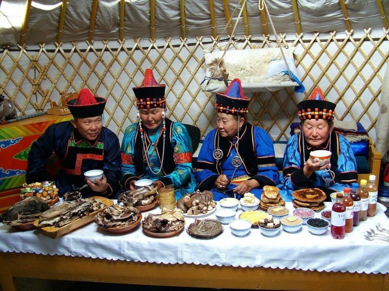 Хуйцаа. Монгольская кухня