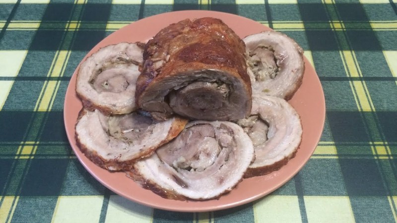 Рулет из сала свинины