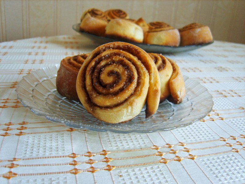 Выпечка с корицей с дыркой