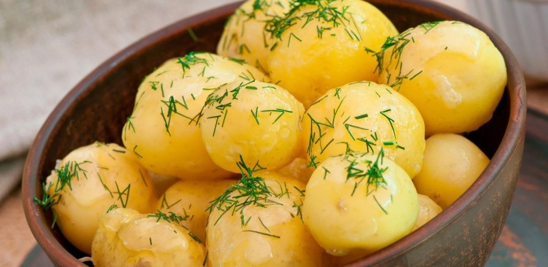 Картофель запеченный с сыром