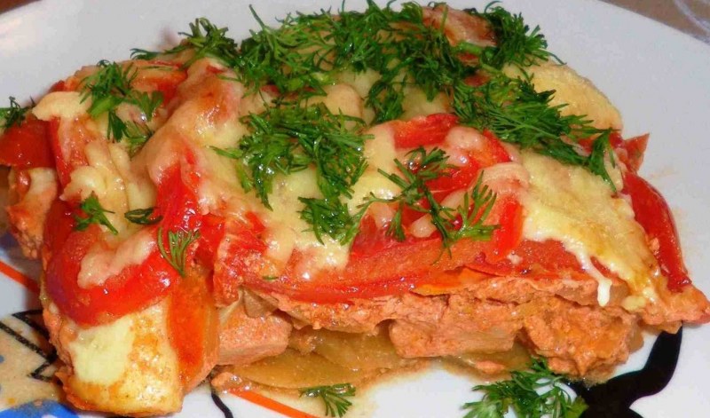 Отбивная с картофелем и сыром