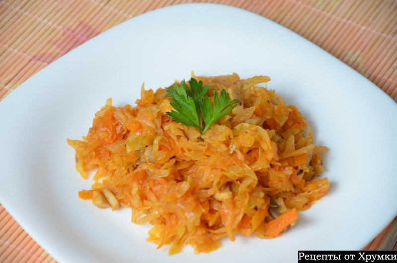 Тушёная капуста с картошкой и мясом