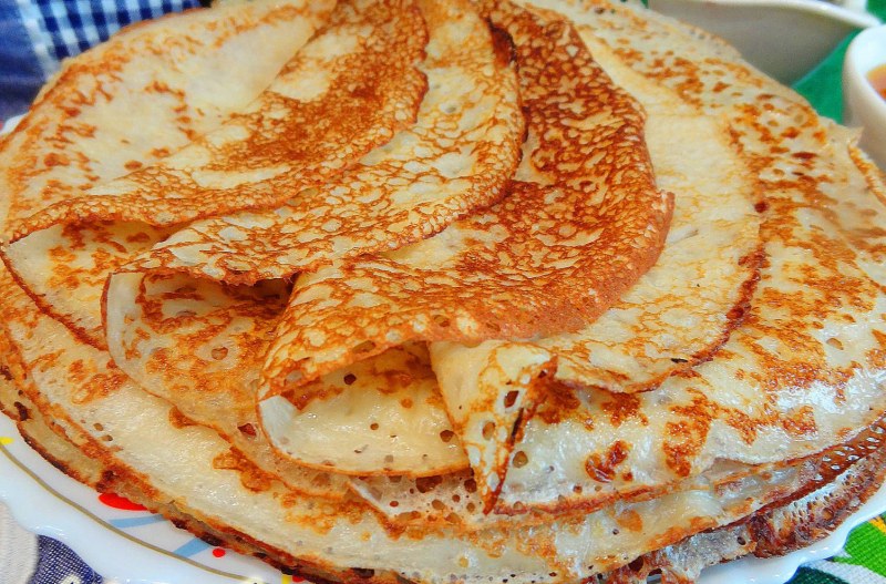 Блинчики тонкие с дырочками