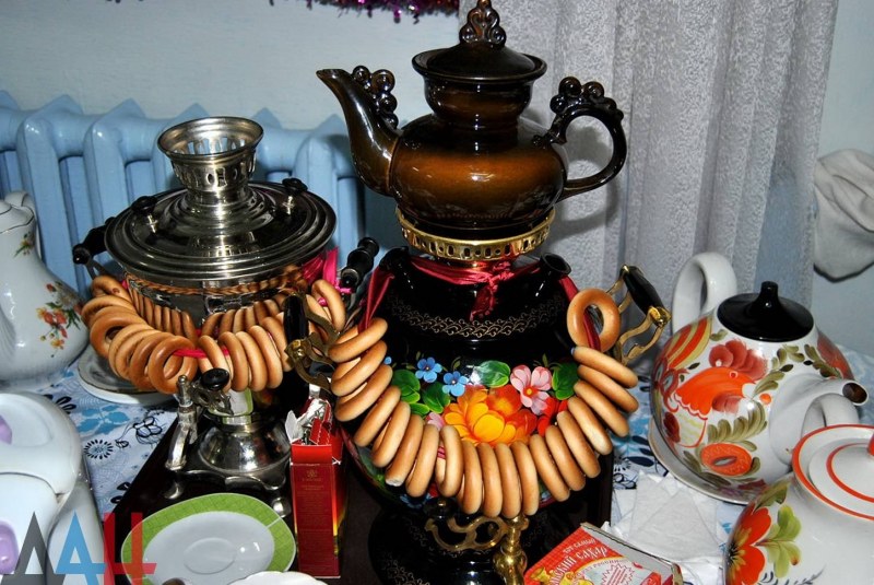 Чаепитие с самоваром