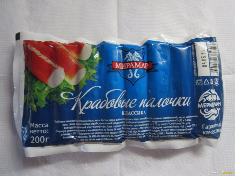 Постный салат с крабовыми палочками