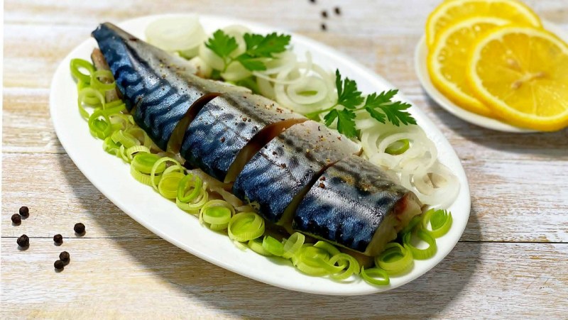 Посол скумбрии целиком