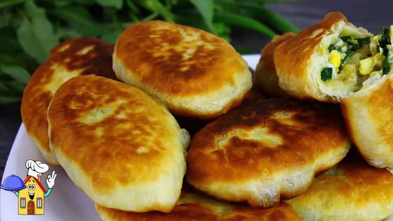 Пирожки с рисом и яйцом