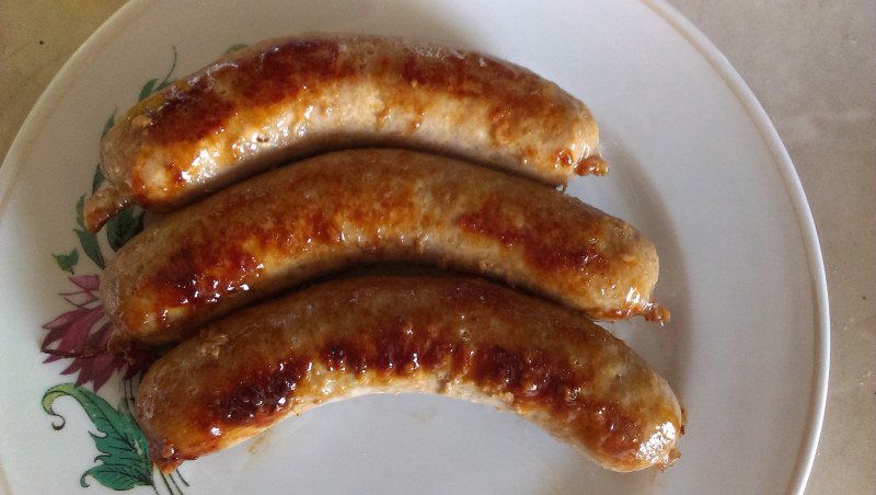 Колбаски гриль с соусом BBQ