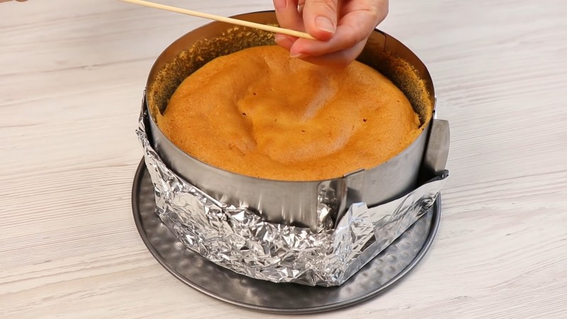 Мокрый бисквит шифоновый