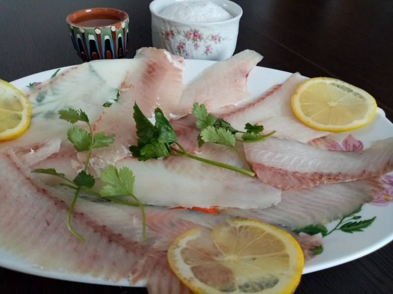 Муксун строганина