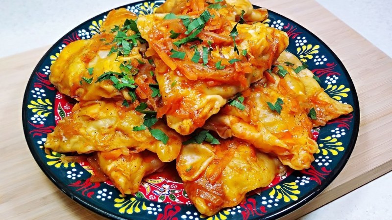 Пельмени на сковороде