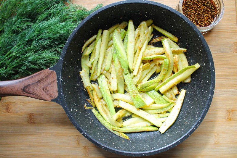Кабачки кольцами