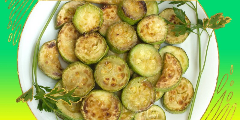 Кабачки слайсами жареные