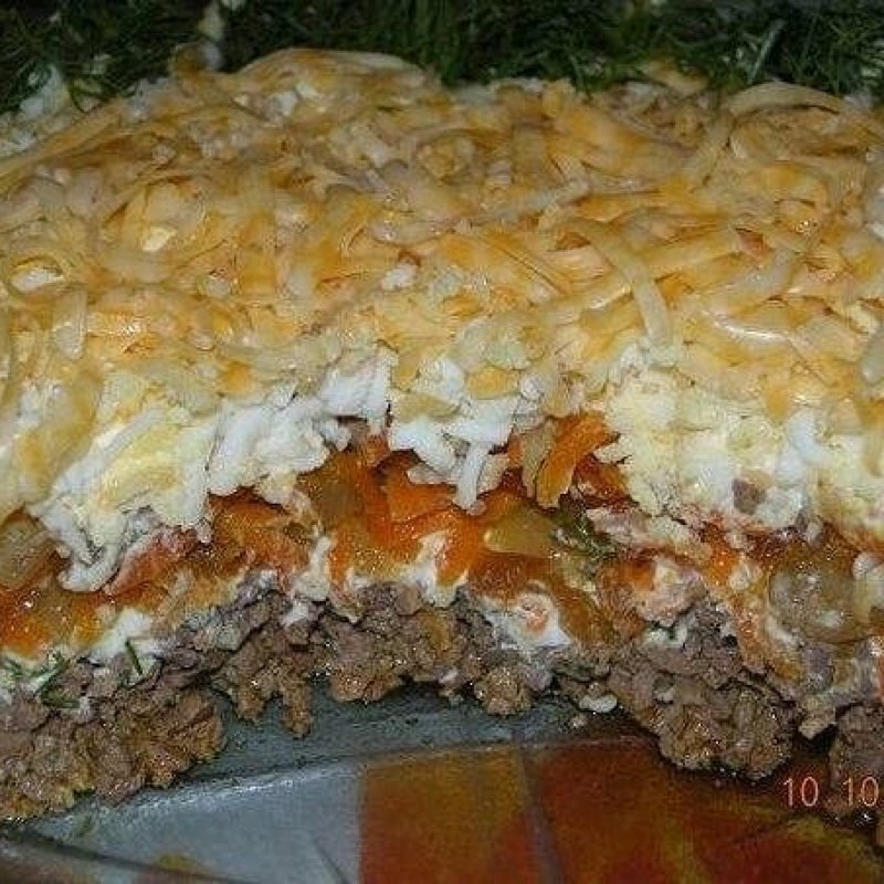 Салат слоёный Печёнкин