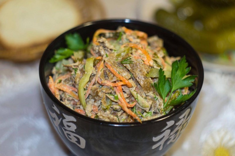 Салат из печени куриной с морковью по-корейски