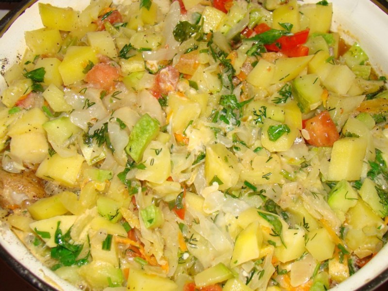 Овощное рагу с брокколи
