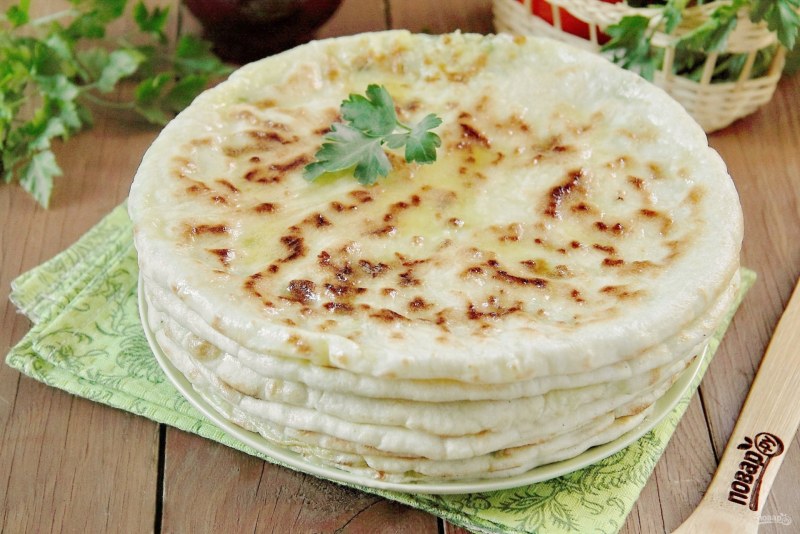 Хычины с сыром и картофелем