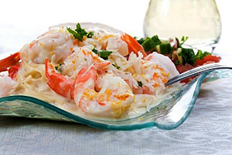 Салат Королевский с креветками и кальмарами