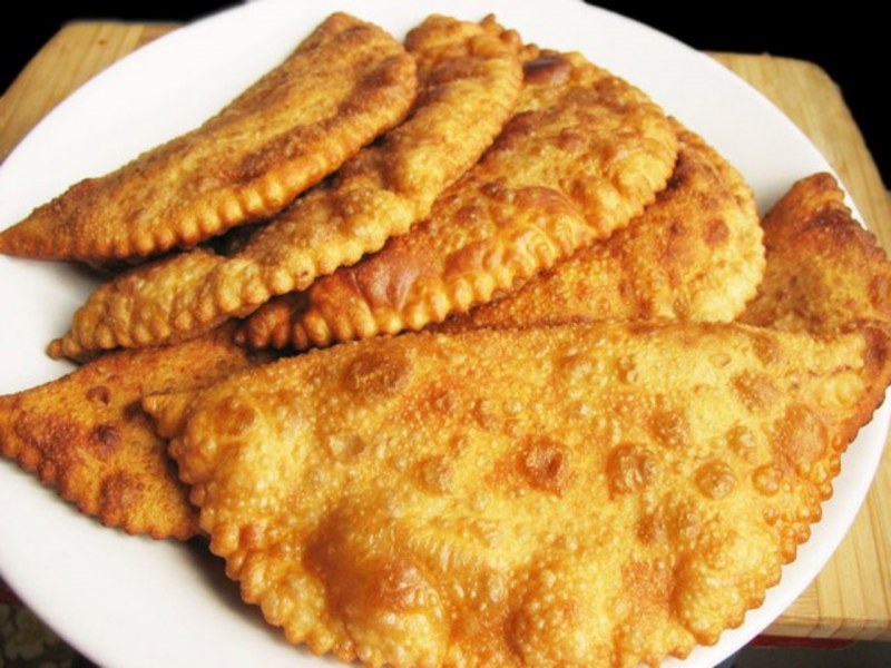 Чебуреки домашние