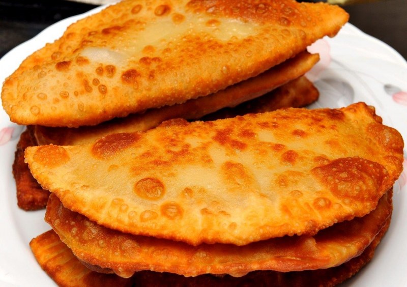 Чебуреки домашние